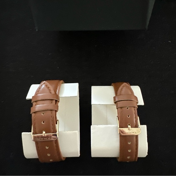 TAHARI Watches- Men's & Women's Brand New, His & Hers Watches.  LEATHER LIKE BAN - Picture 3 of 9